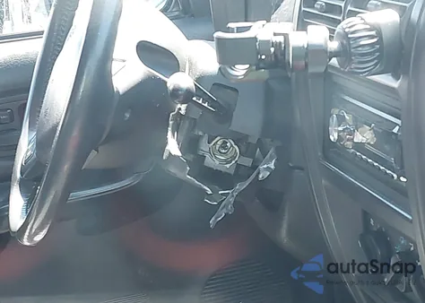 2000 Jeep Cherokee Sport from USA, damaged, VIN 1J4FF48SXYL231630